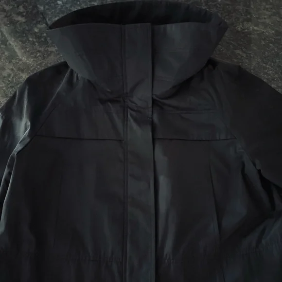 Stylish Black Women's Crop Jacket - Picture 15 of 16